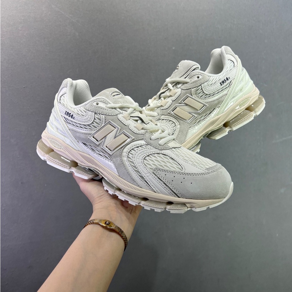 New Balance 1954R Running Shoes